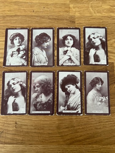 Wills scissors actresses - -,